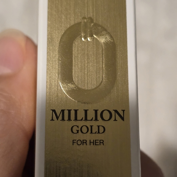 Rabanne Million Gold For Her Eau De Parfum Travel Size 0.34fl Oz 10.ml Spray - Picture 7 of 8
